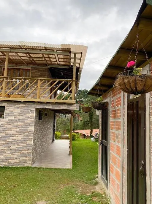 Santa Elena. Refugio De Luz Villa Medellín Kolombiya